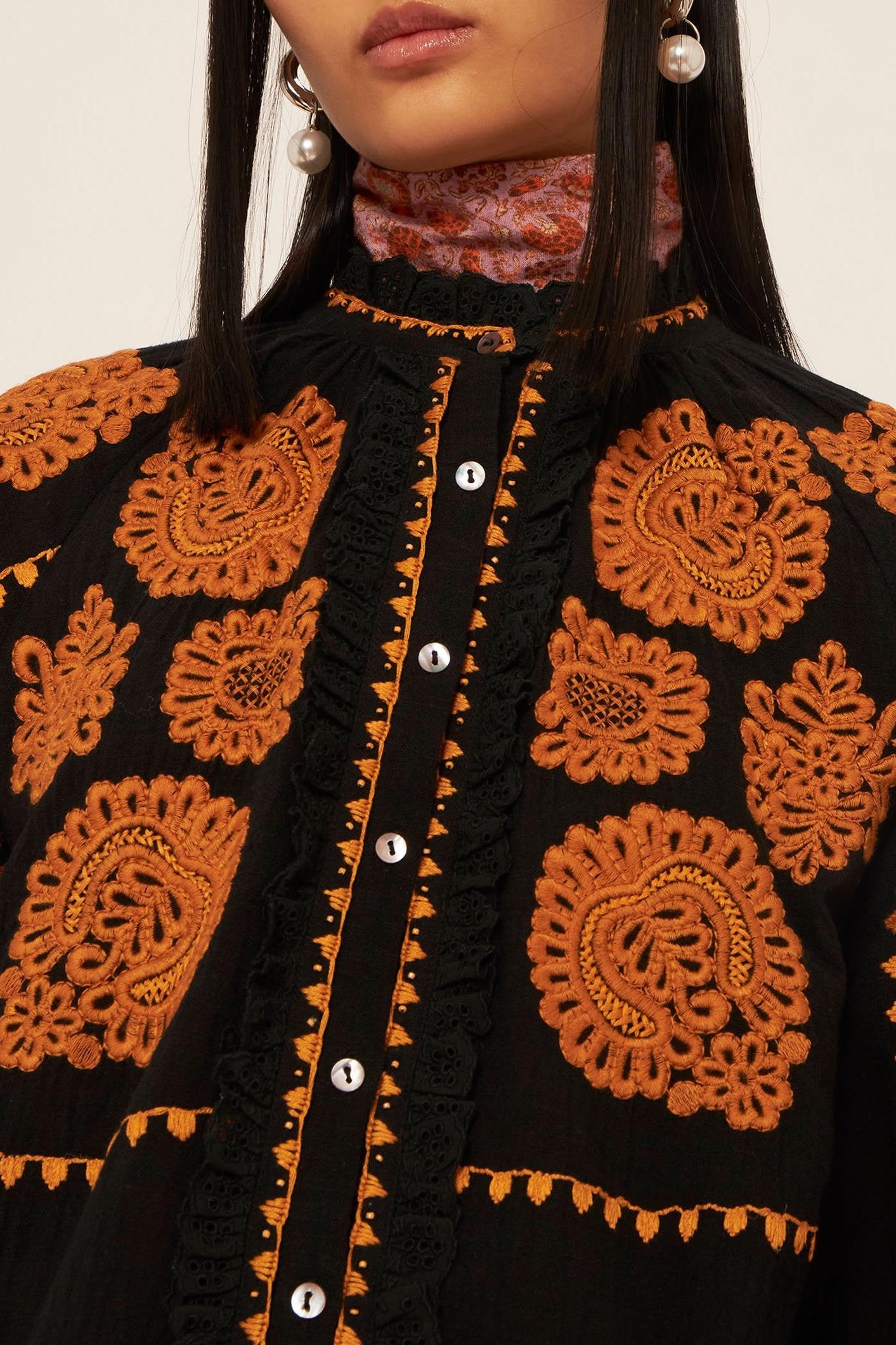 Tobby embroidered blouse