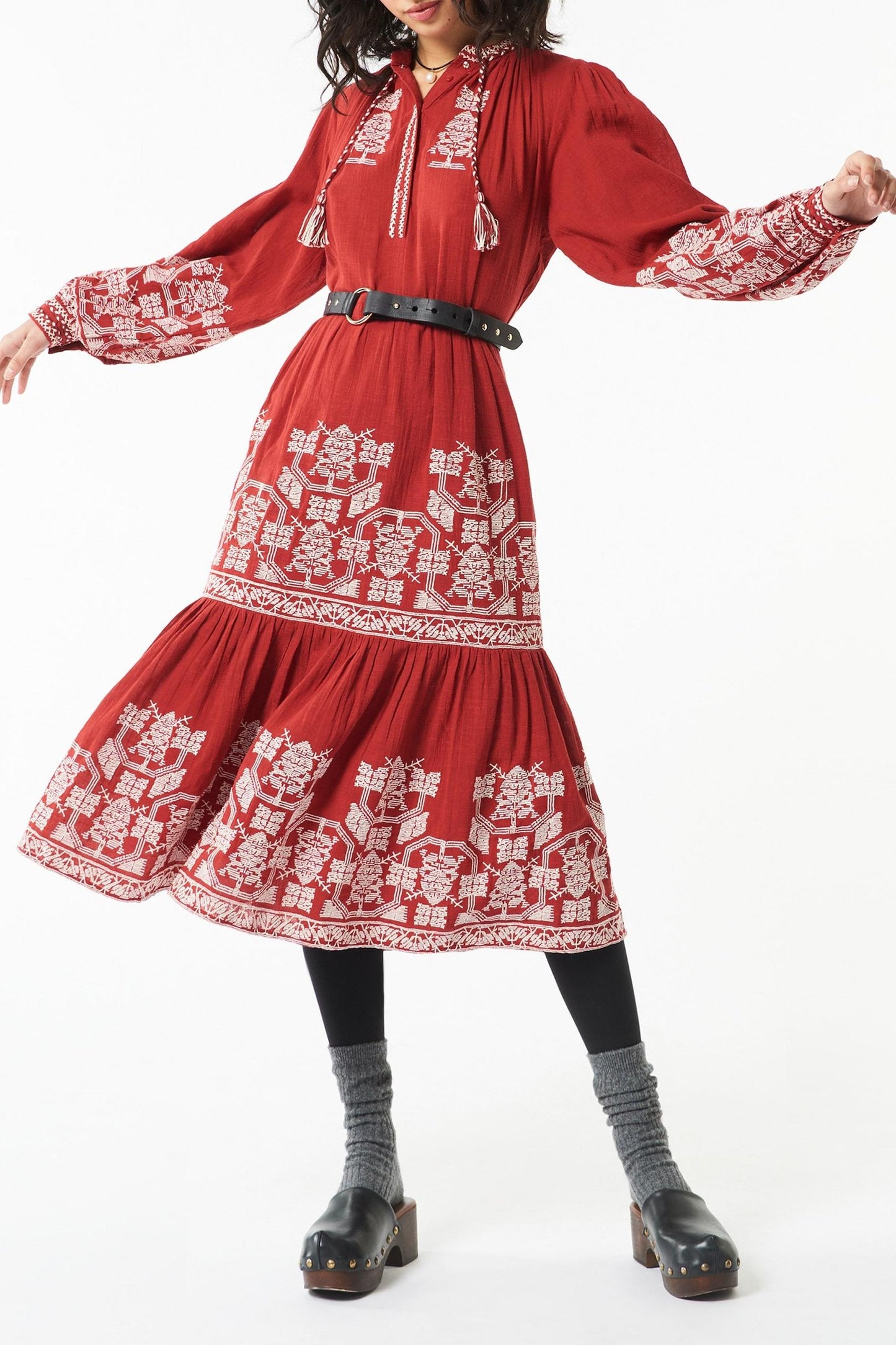 Sofia embroidered dress - Red