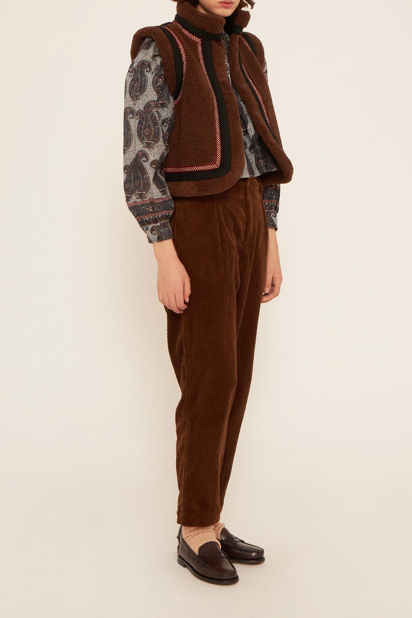 Sabli sleeveless gilet