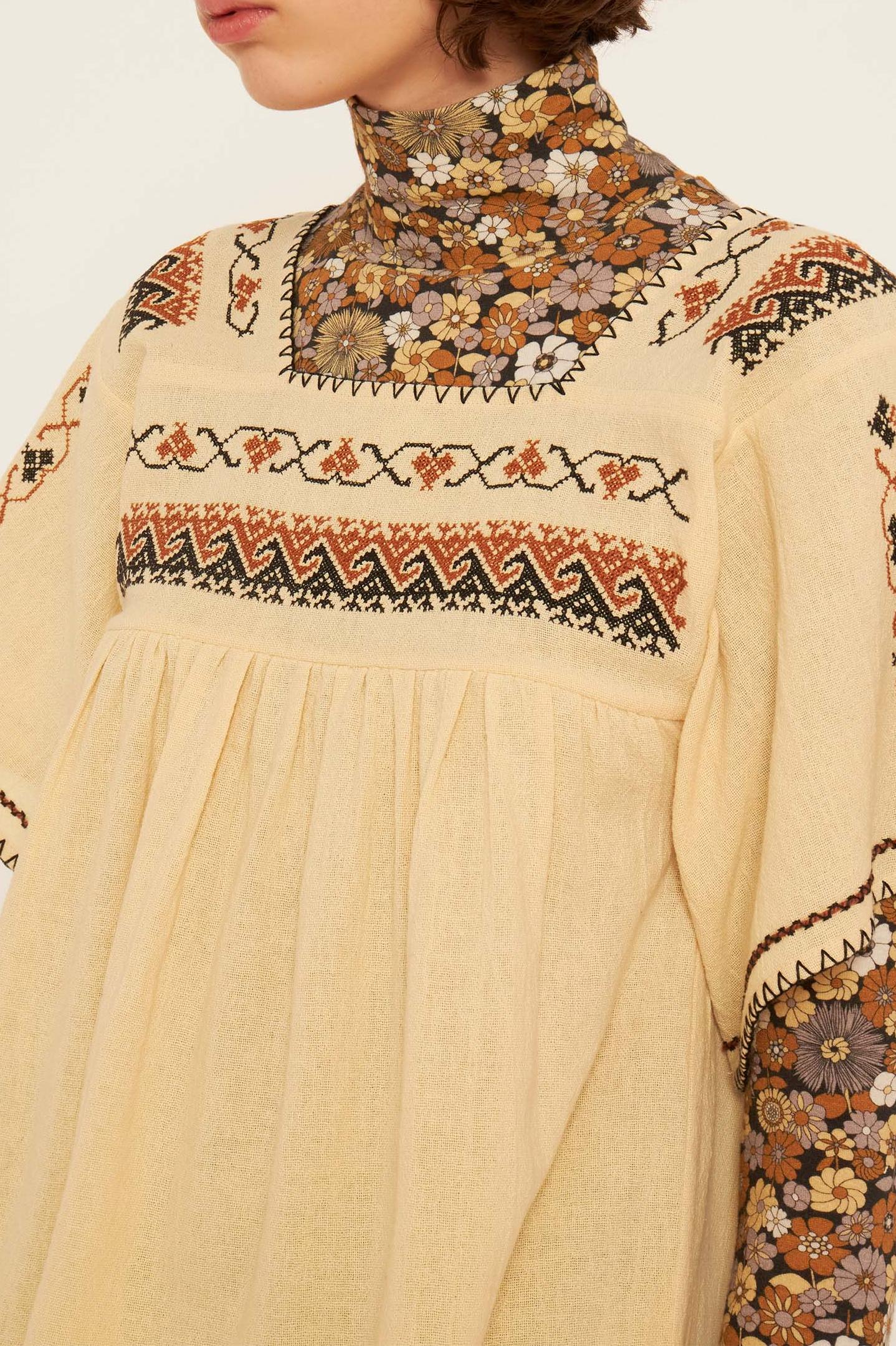 Lyna embroidered top