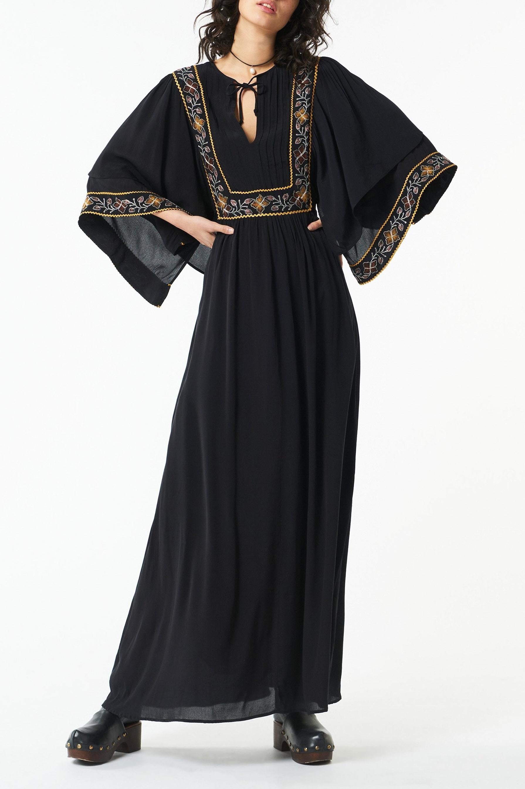 Robe longue brodée Romie