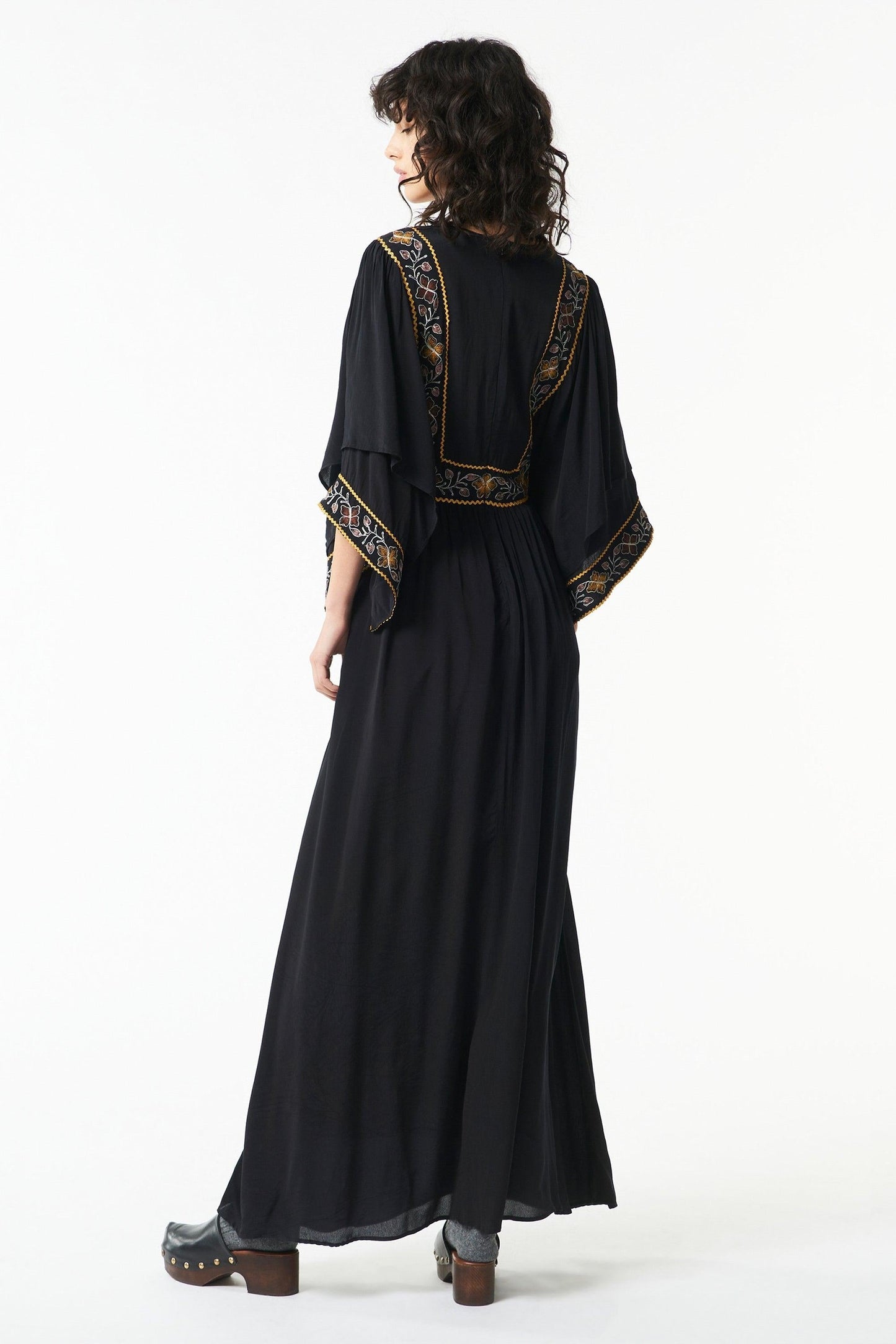 Robe longue brodée Romie