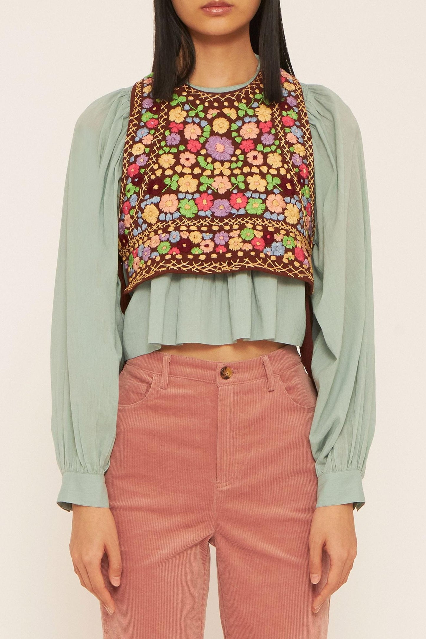 Line embroidered bib front top
