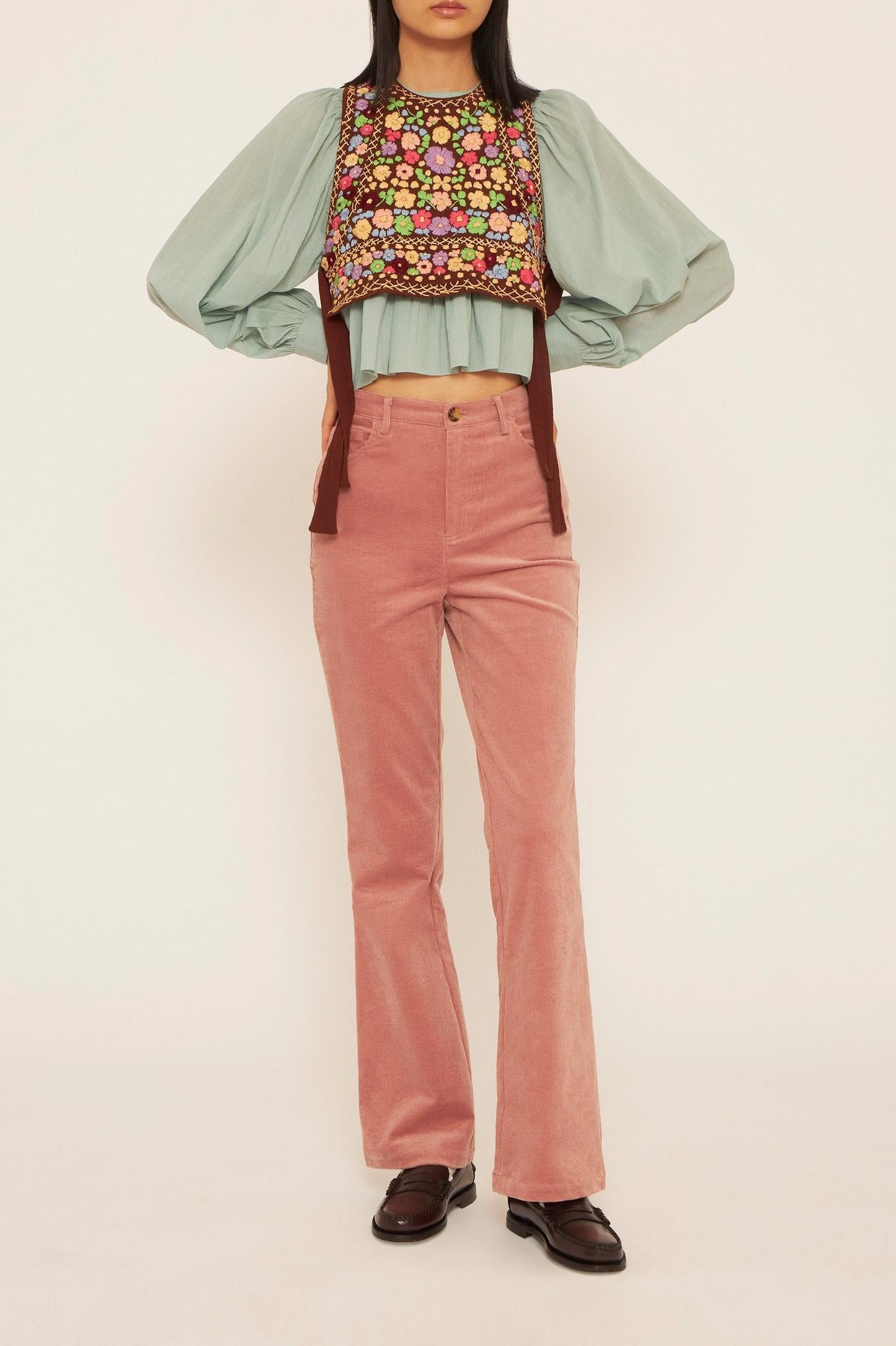 Line embroidered bib front top
