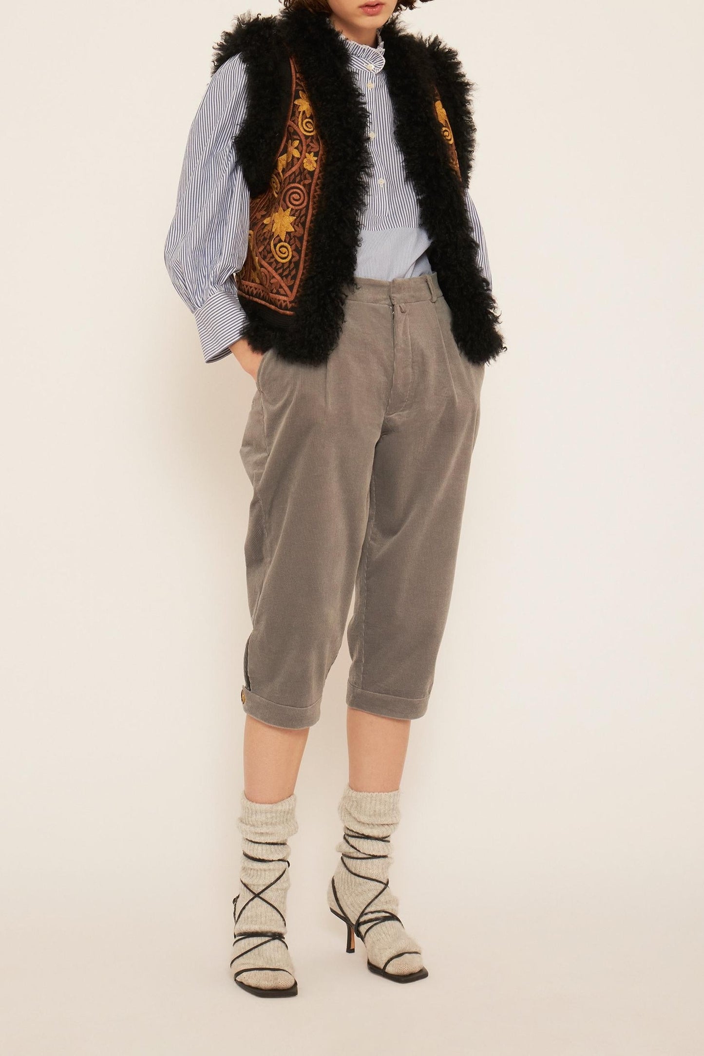 Jimmy embroidered sleeveless gilet