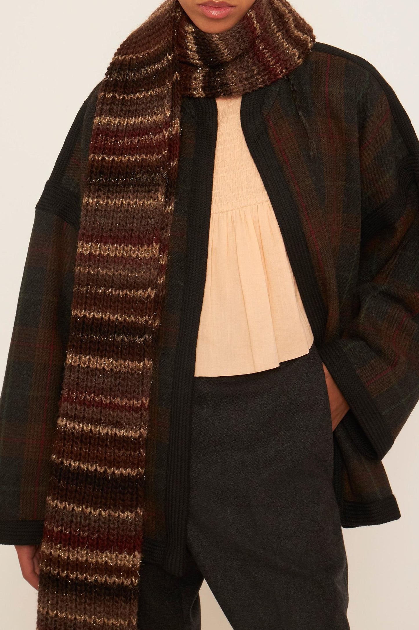Emmy scarf