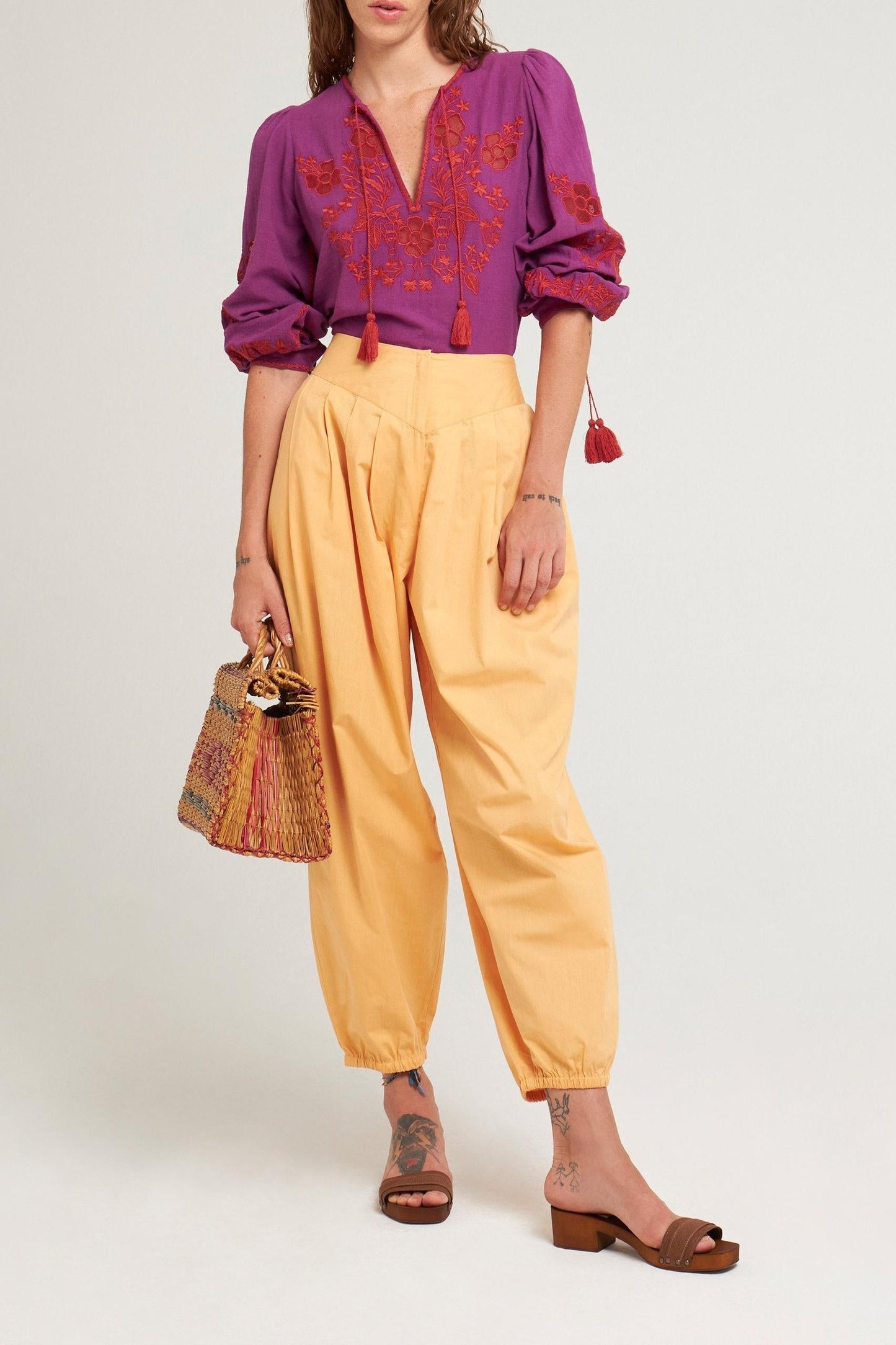 Blouse brodée Vani violet/bordeaux