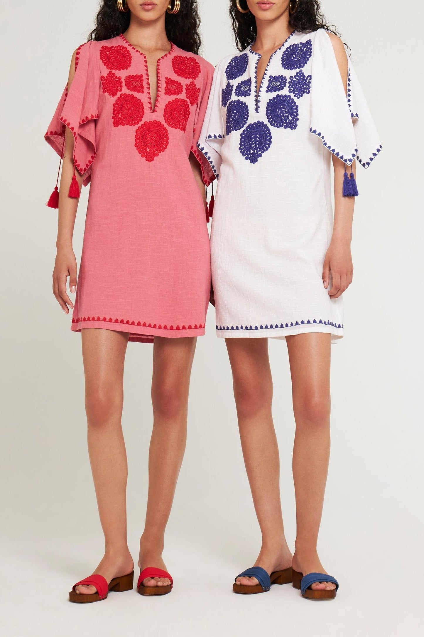 Robe mini brodée Tiki blanc