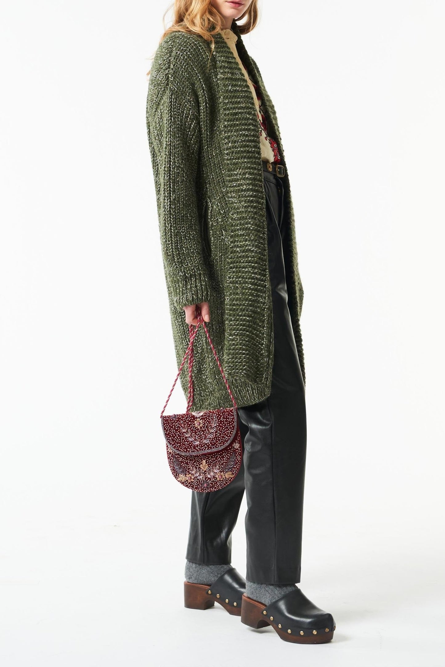 Marie embroidered bucket bag - Burgundy