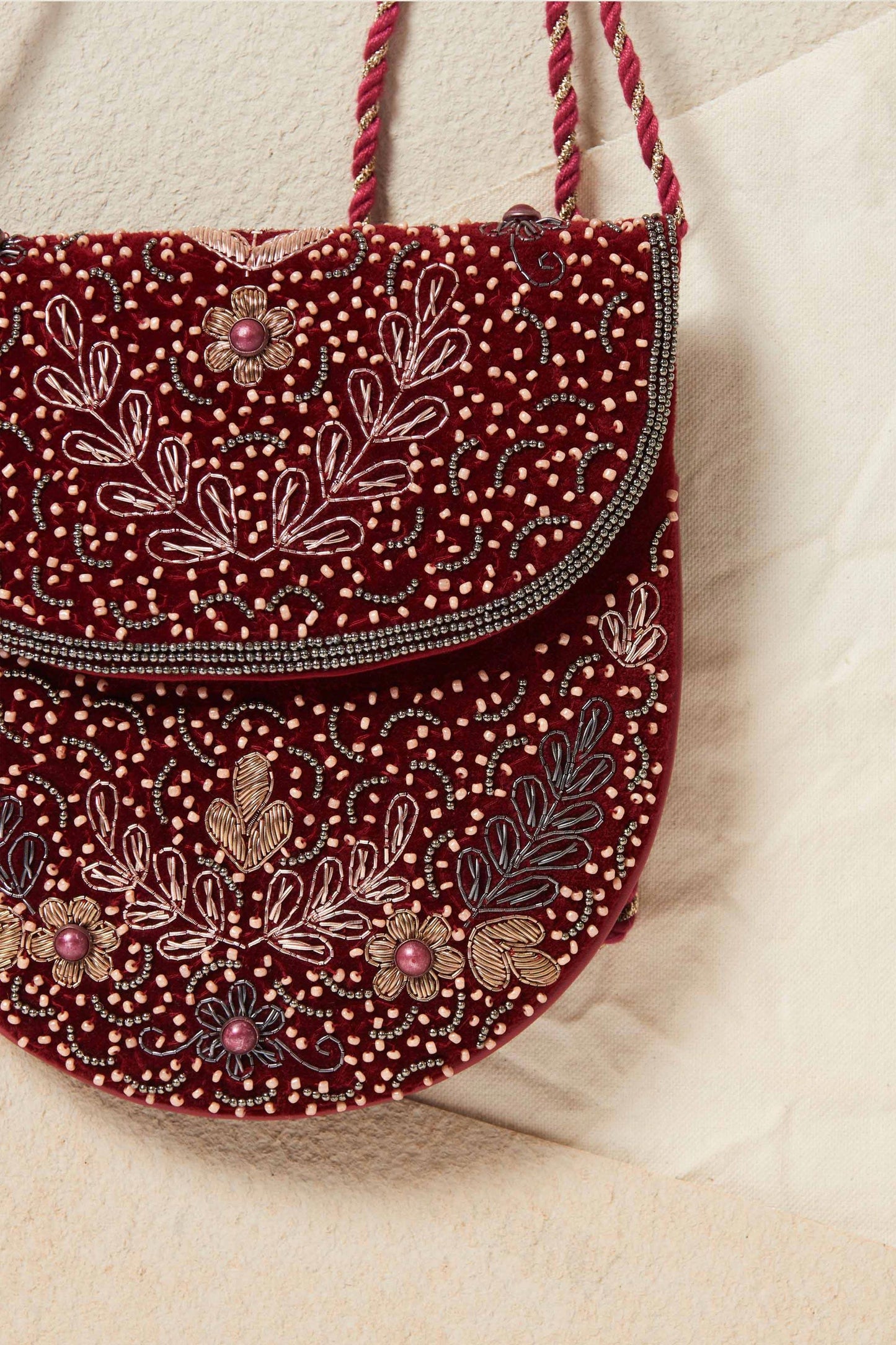 Marie embroidered bucket bag - Burgundy