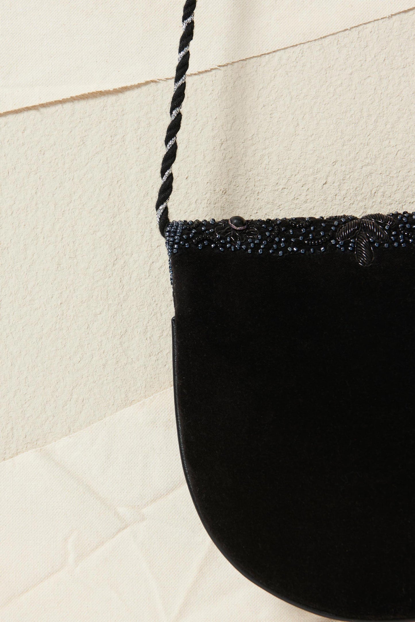 Marie embroidered bucket bag - Black