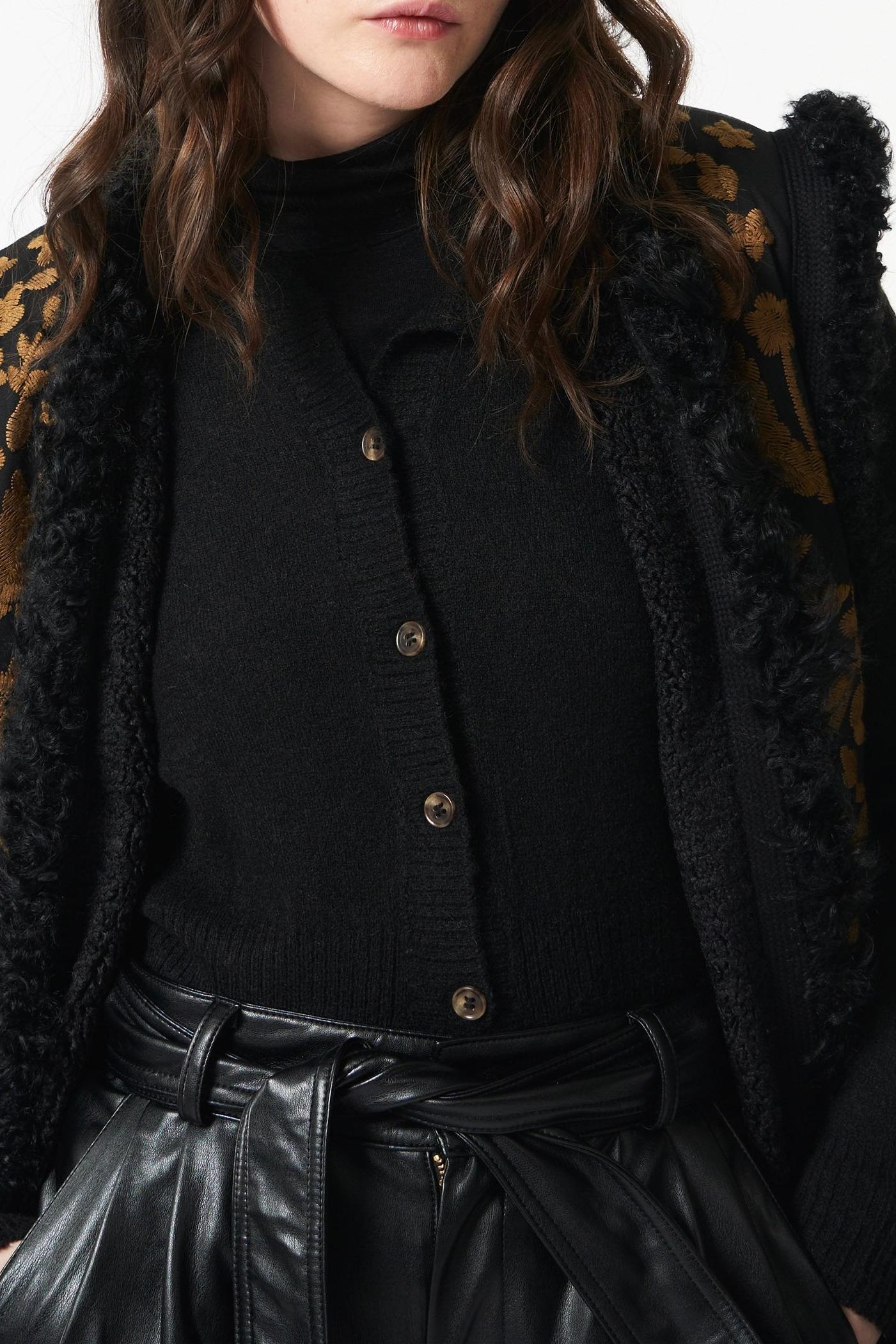 Huga long fur vest - Black and gold