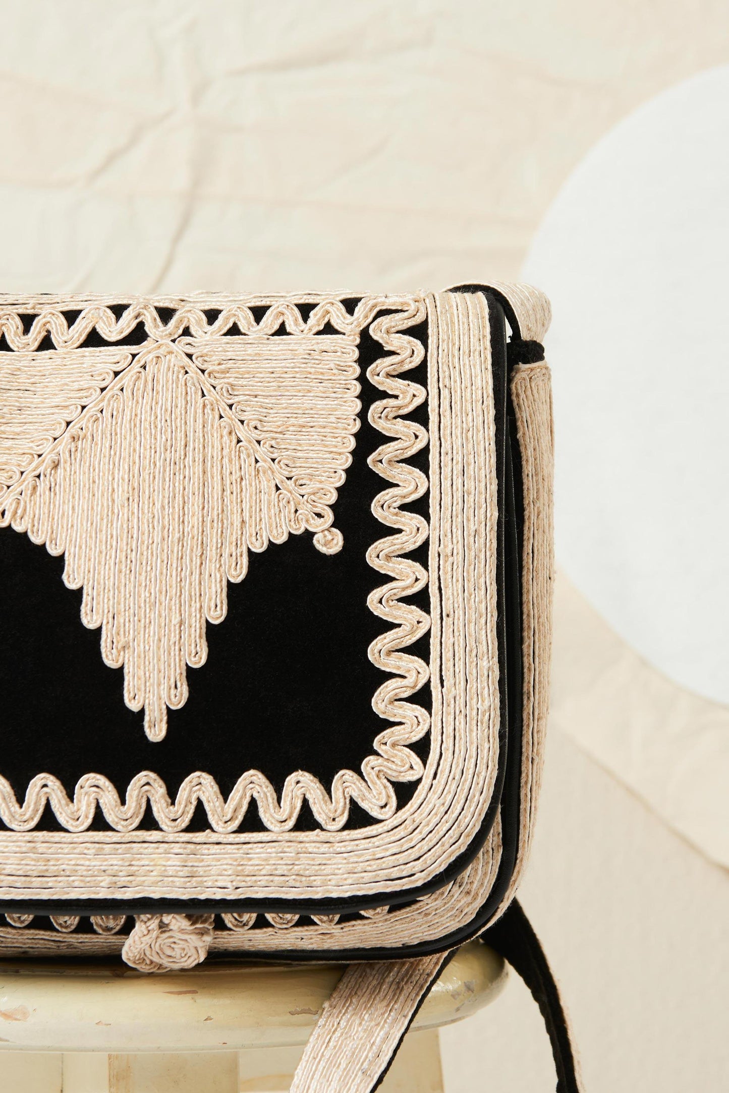 Hector small velvet bag - Black