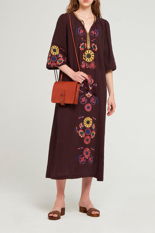 Robe longue brodée Magoo
