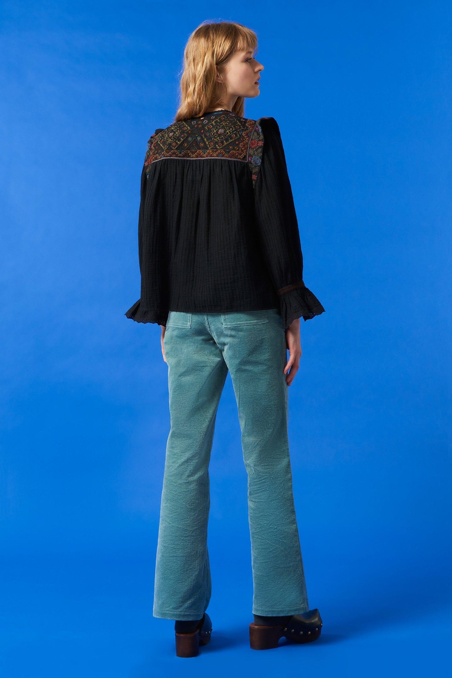 Bernadette embroidered shirt - Black