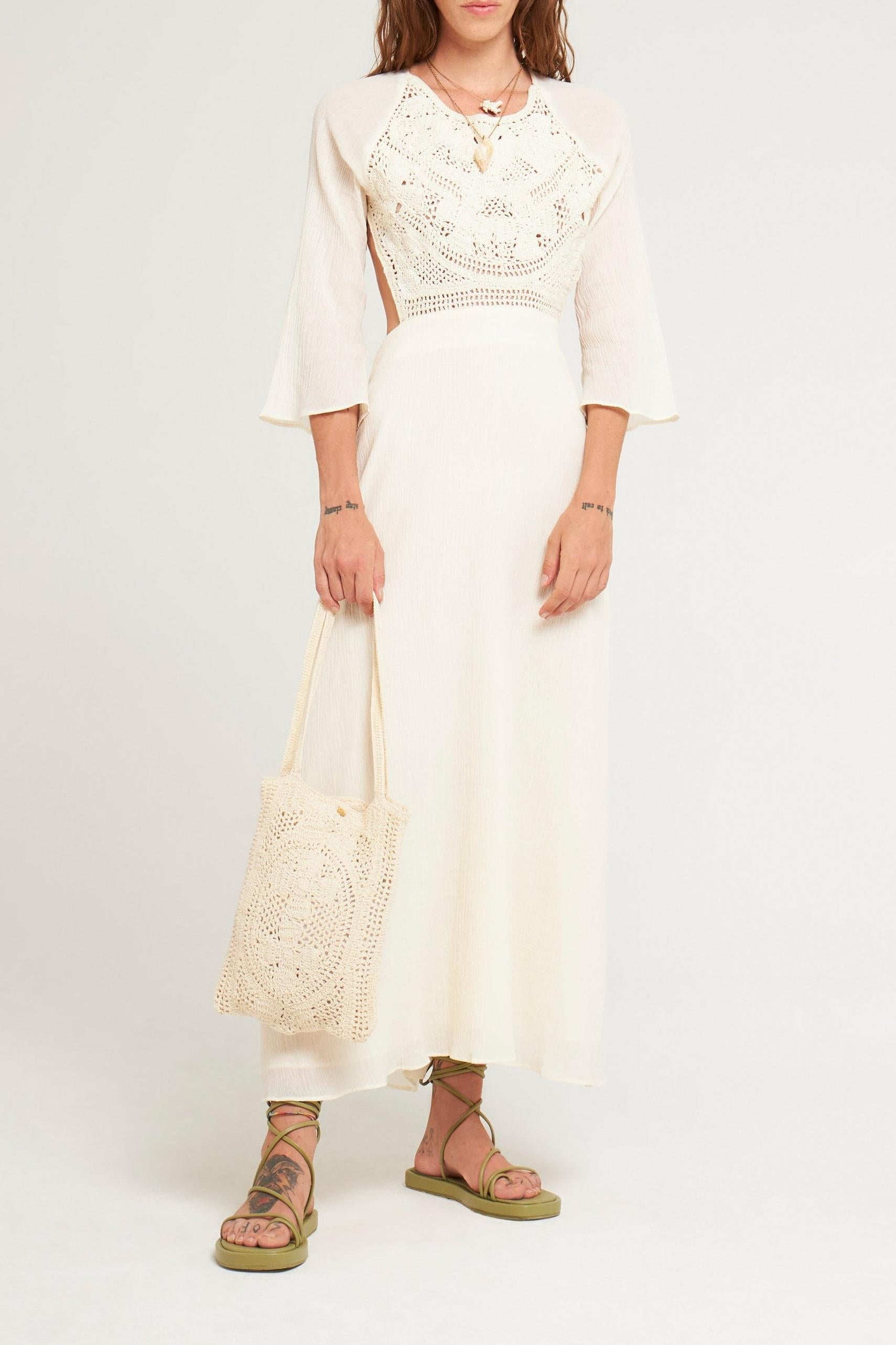 Robe dos nu Lacy