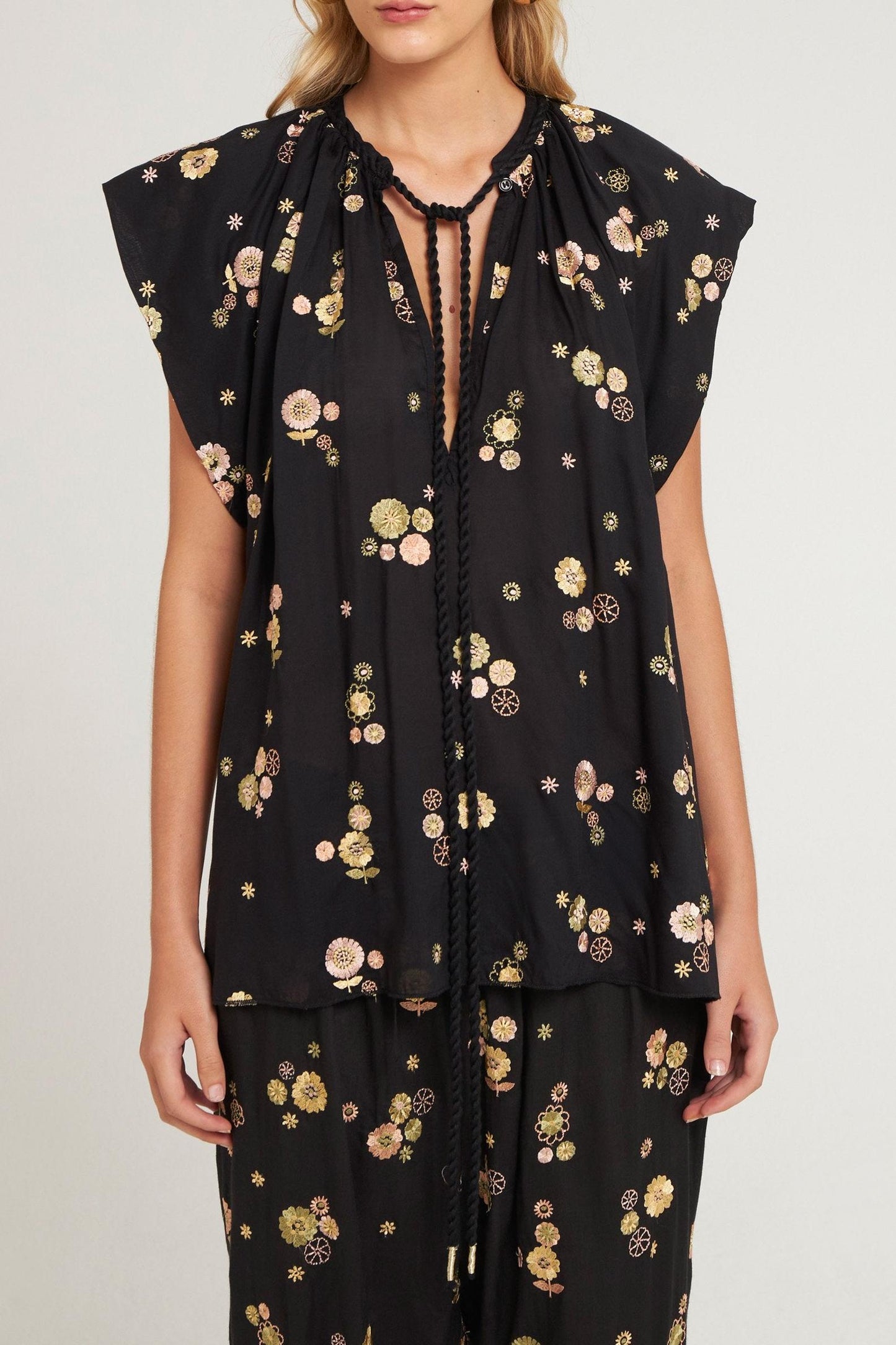 Top Lola noir