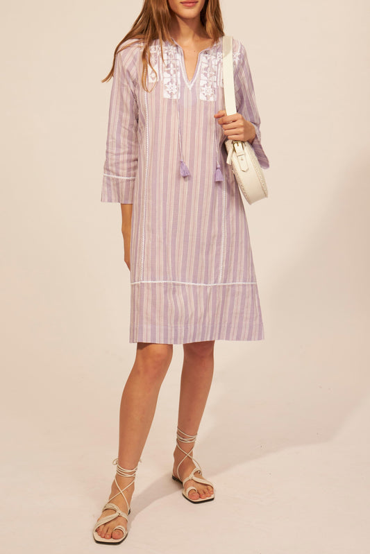 Vestido bordado de Yann