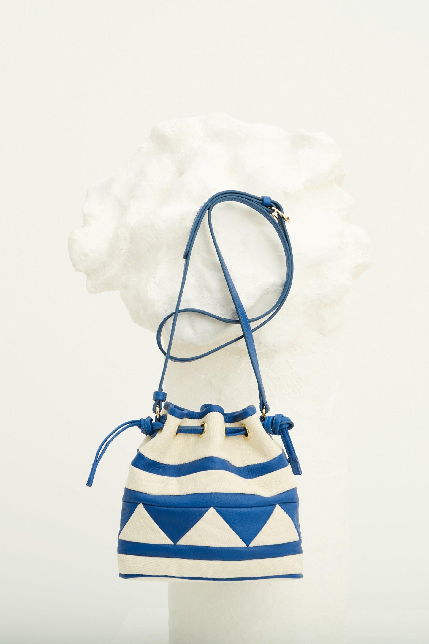 Bolso cubo Léo Mini de piel y lona - Azul marino