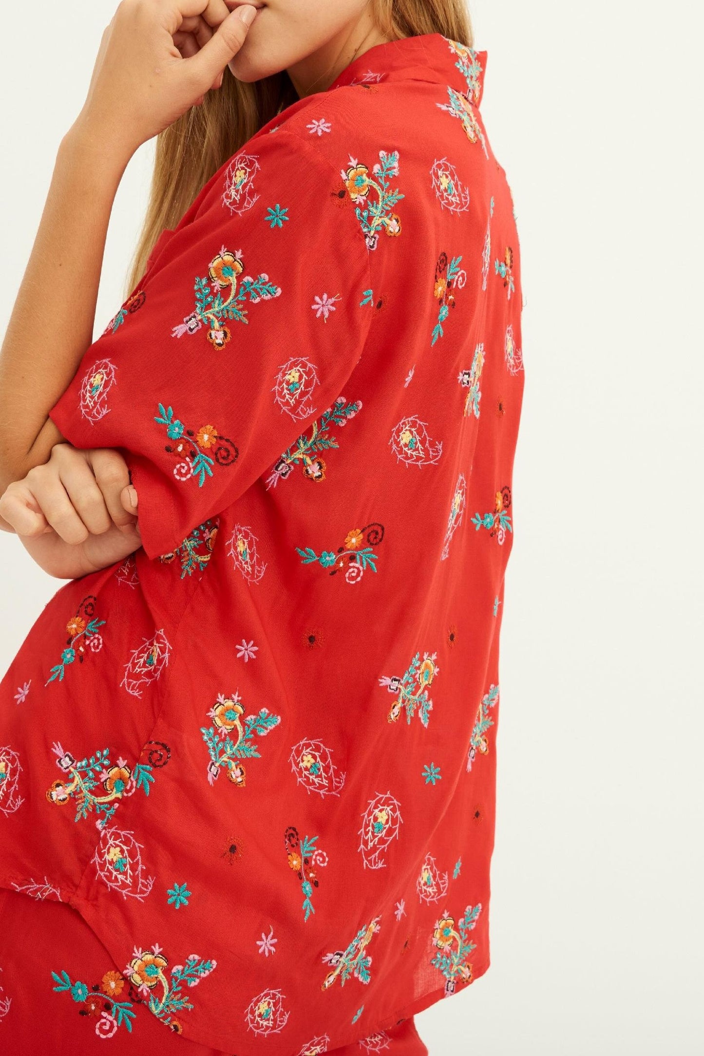 Houla Embroidered Flowing Shirt - Red