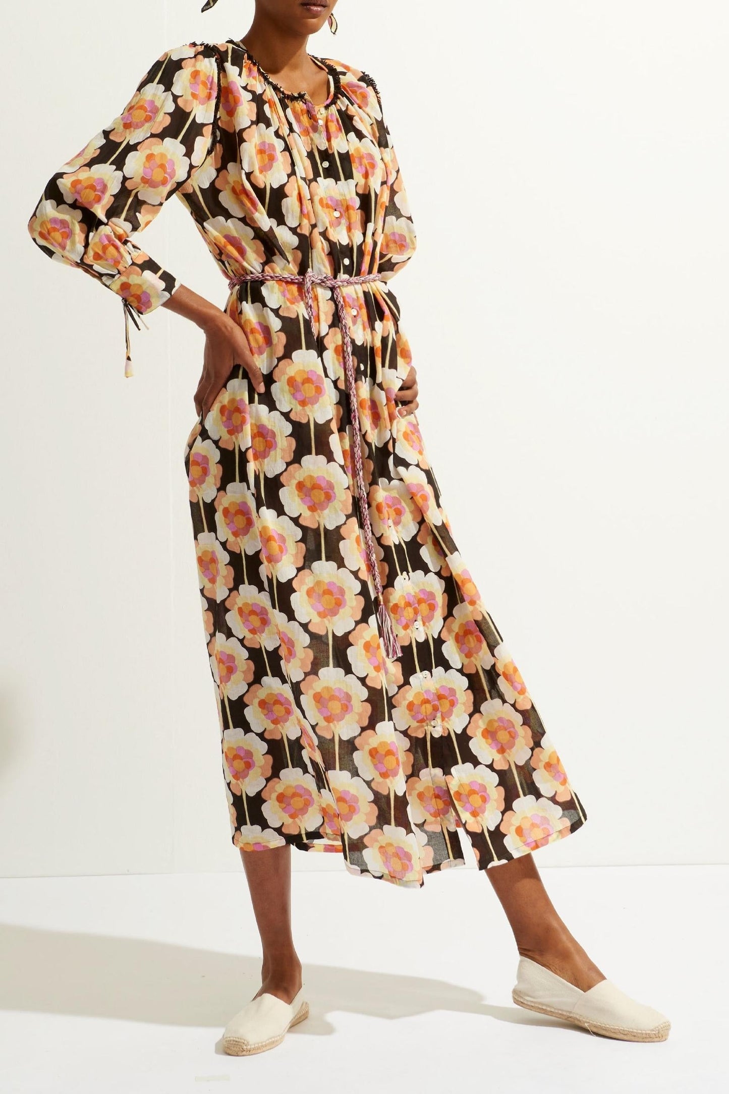 Flowy Printed Maxi Dress - Brown