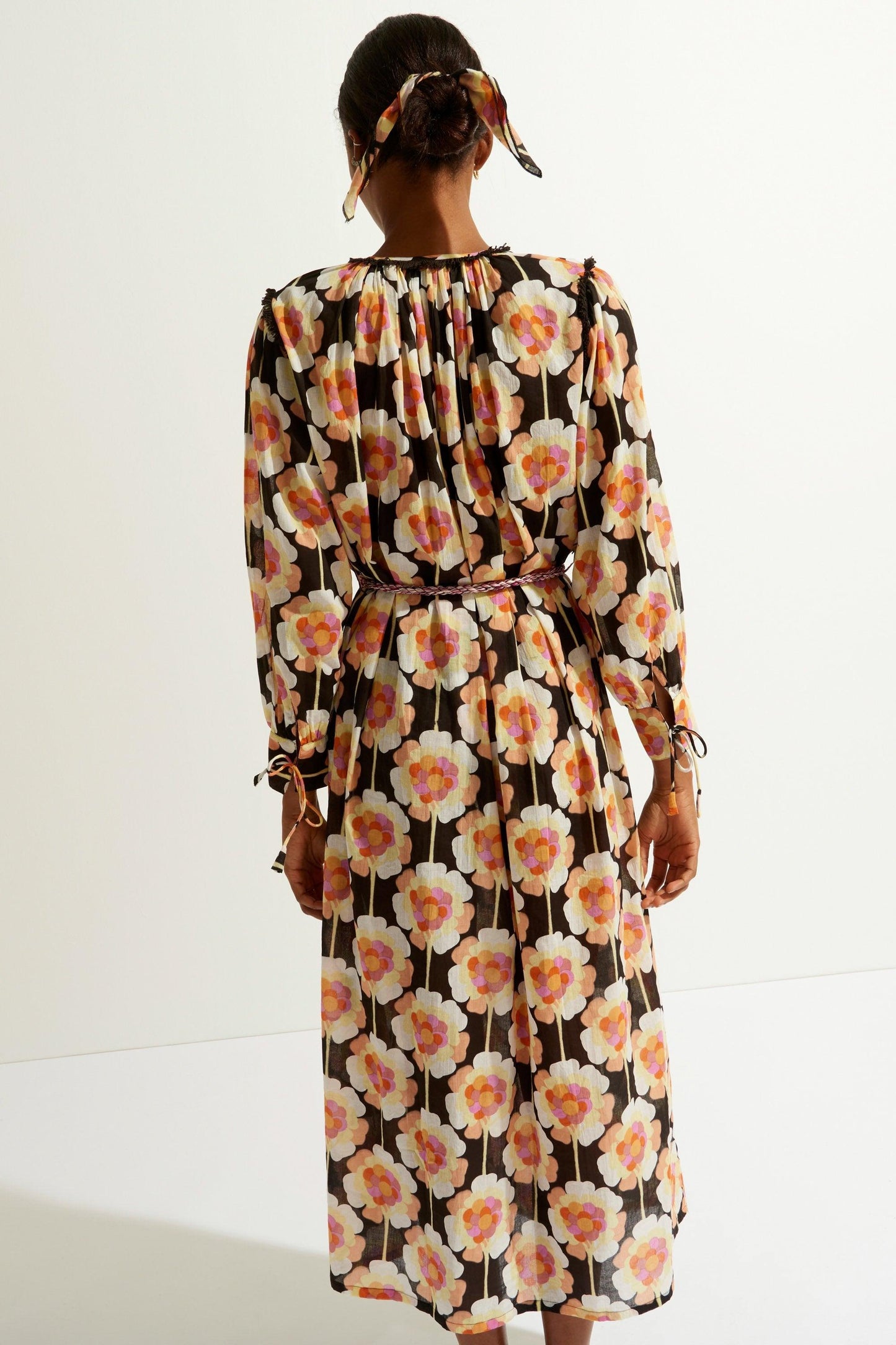 Flowy Printed Maxi Dress - Brown