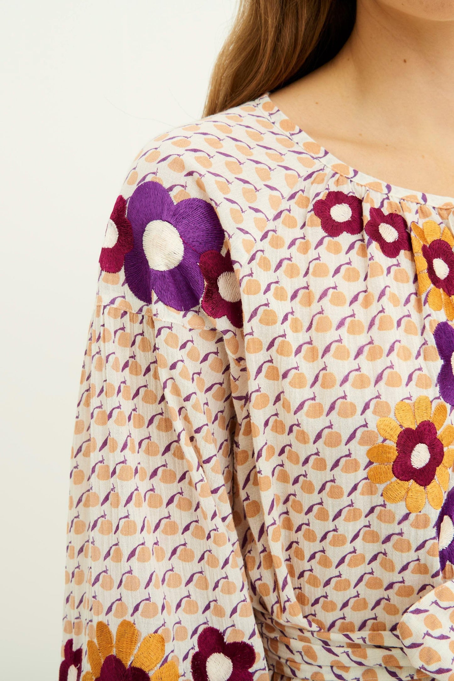 Apoline Embroidered Long Dress - Peach