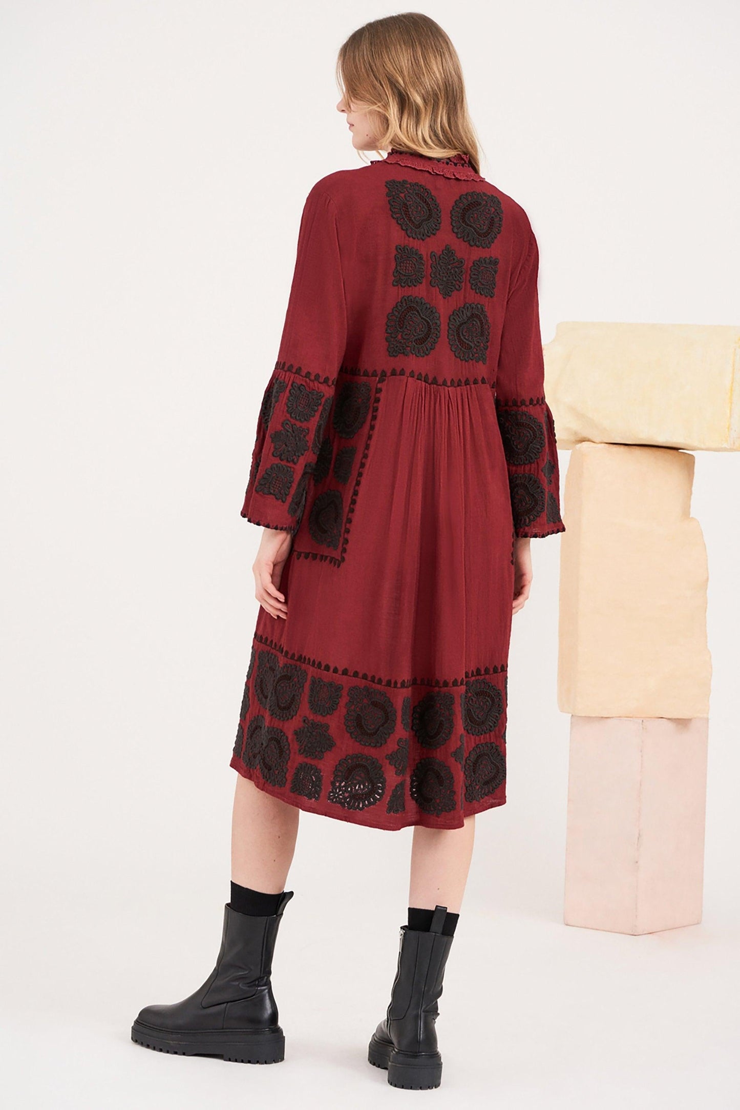 Toggy Embroidered Dress - Burgundy