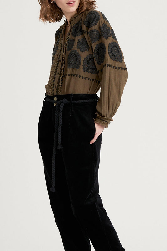 Toggy Embroidered Blouse - Khaki