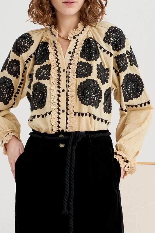Toggy Embroidered Blouse - Cream
