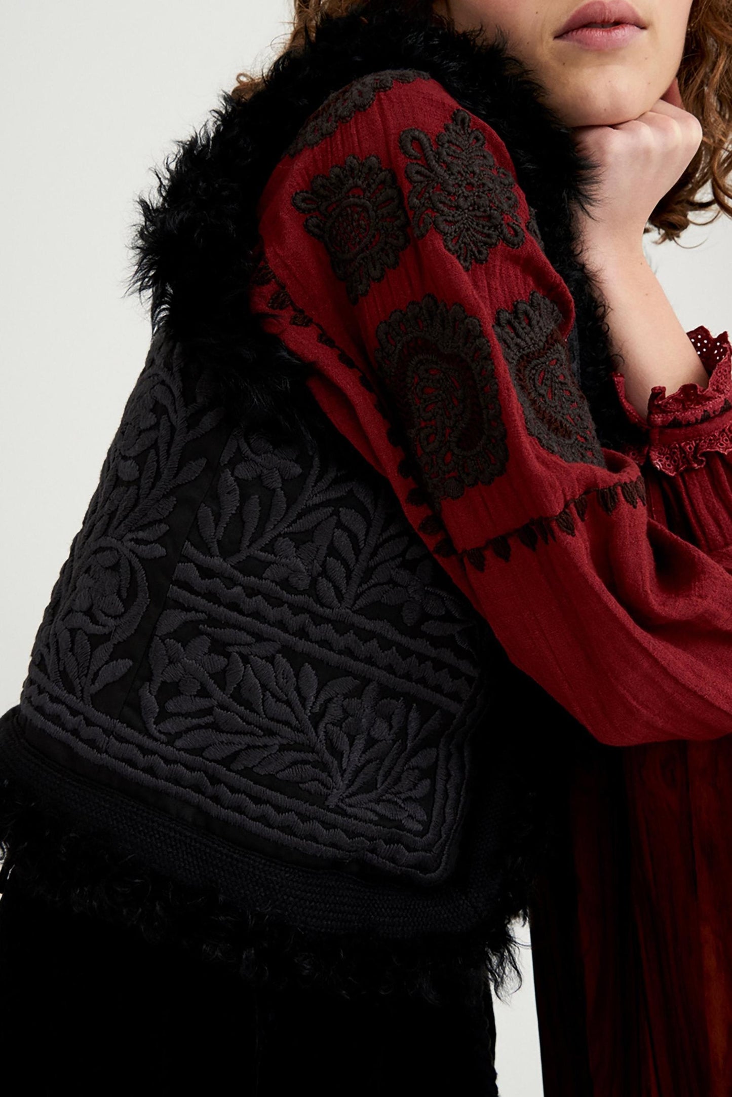 Blusa bordada Toggy - Borgoña