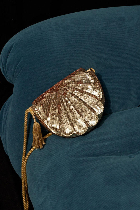 Shelly Sequined Clutch - Gold