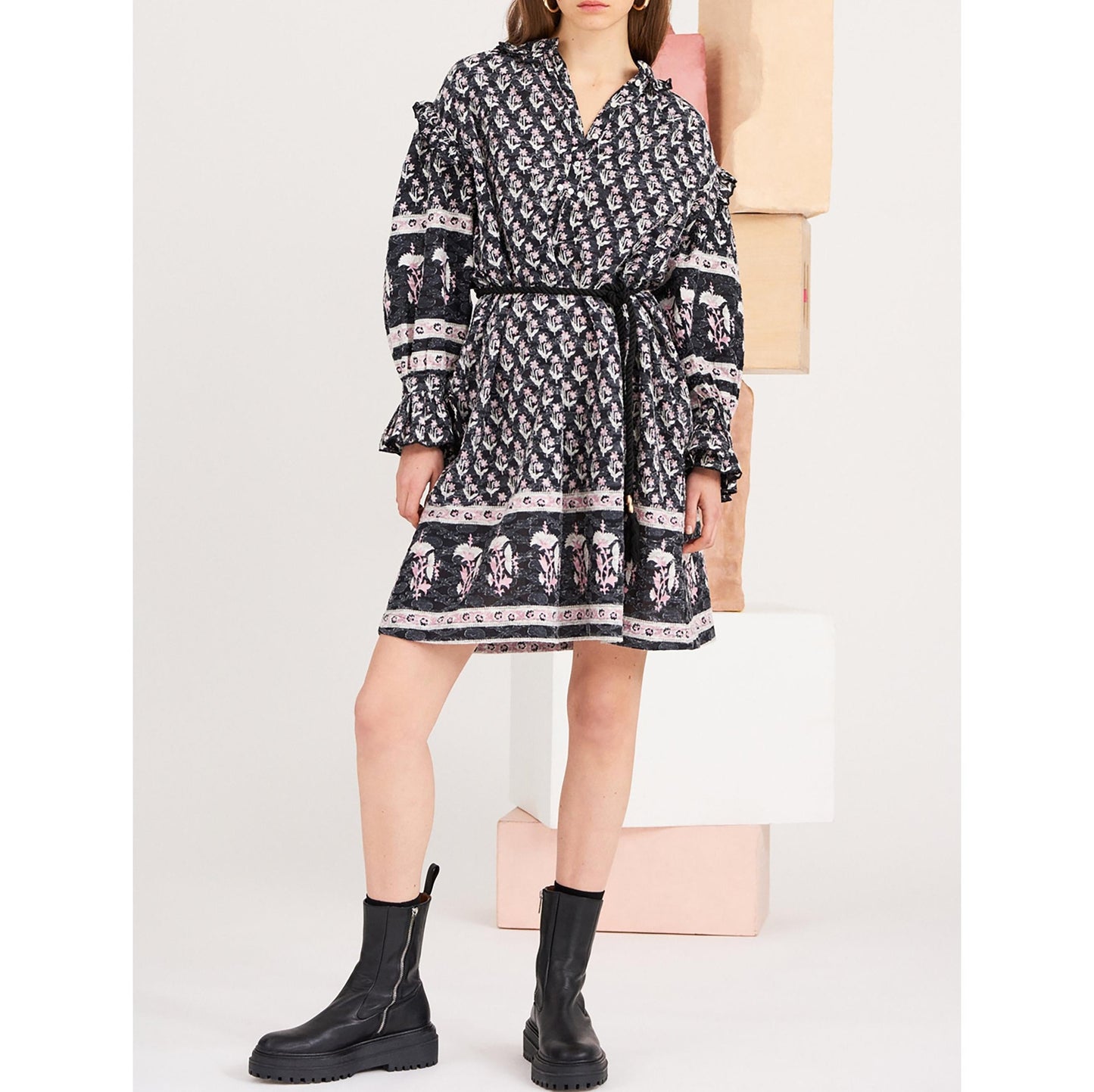 Vestido midi floral Mandee