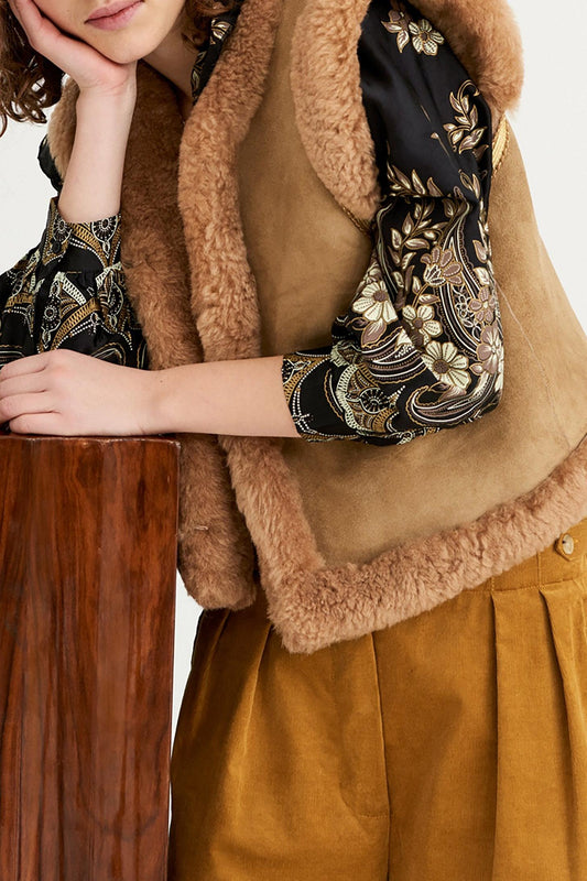 Dimitri Sleeveless Vest