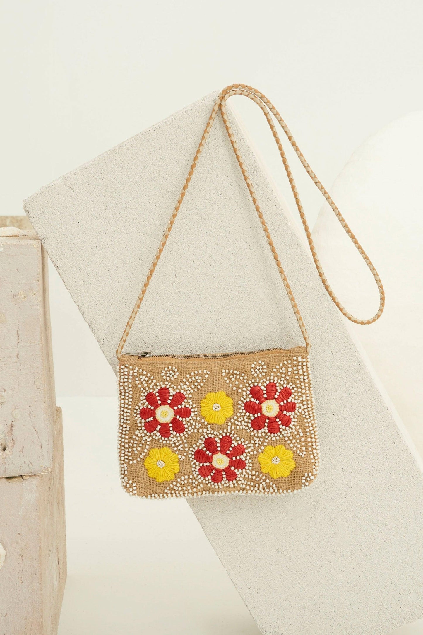 Yuke Embroidered Small Clutch - Red