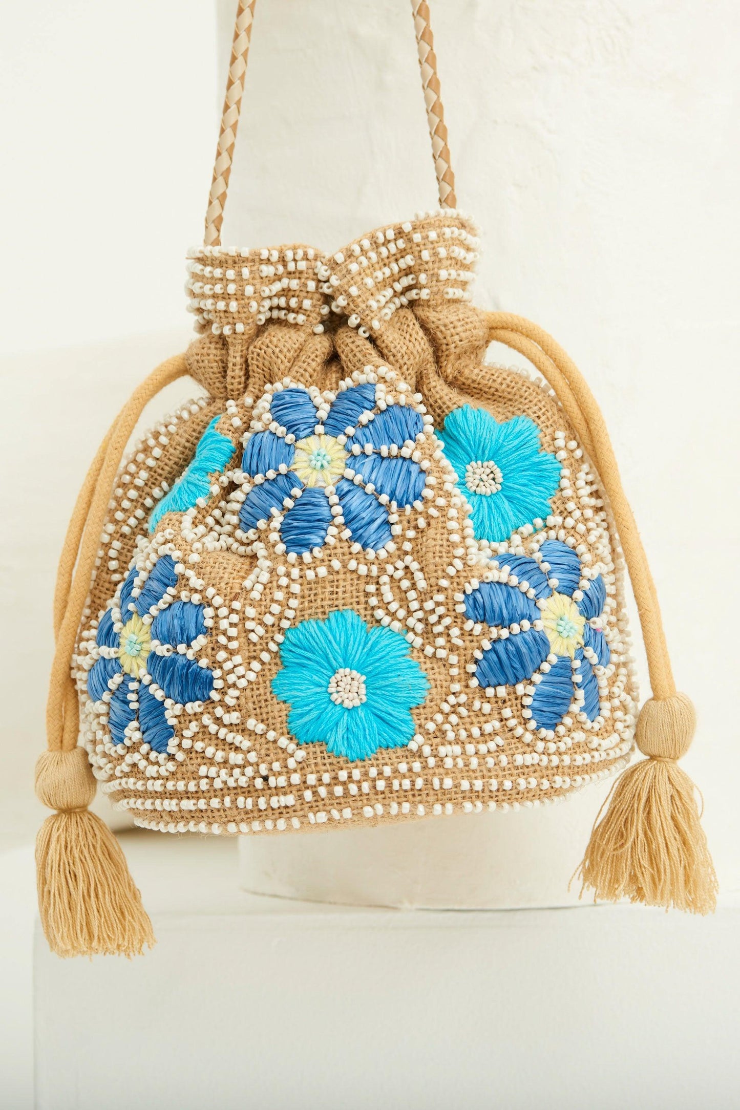 Yuke Embroidered Bucket Bag - Blue
