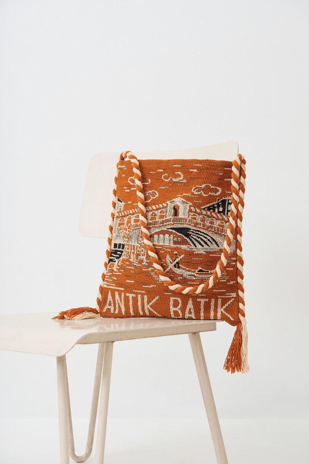 Venezia Woven Shoulder Bag - Orange