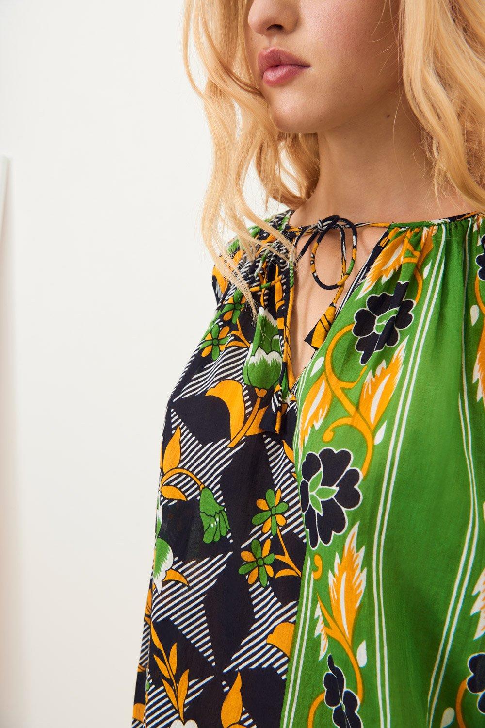 Talita Flowing Blouse