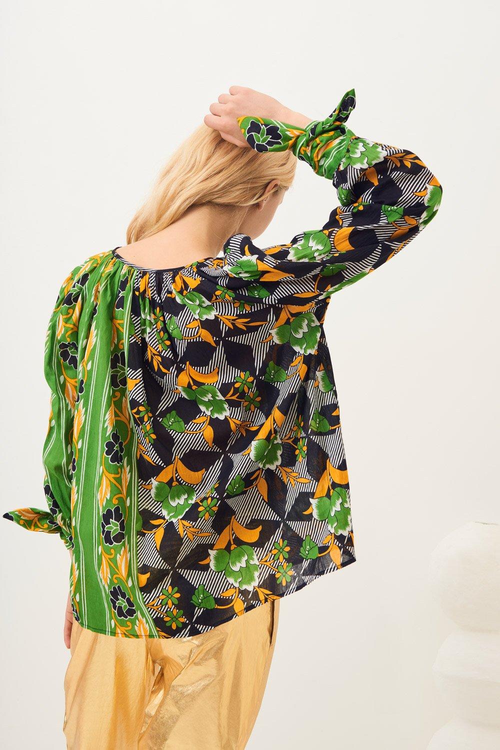 Talita Flowing Blouse