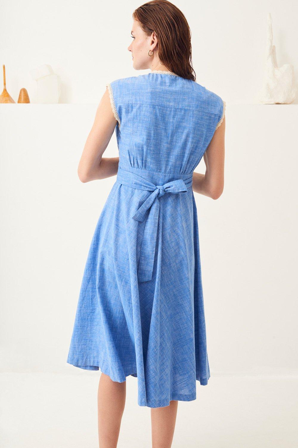 Ponye Sleeveless Midi Dress