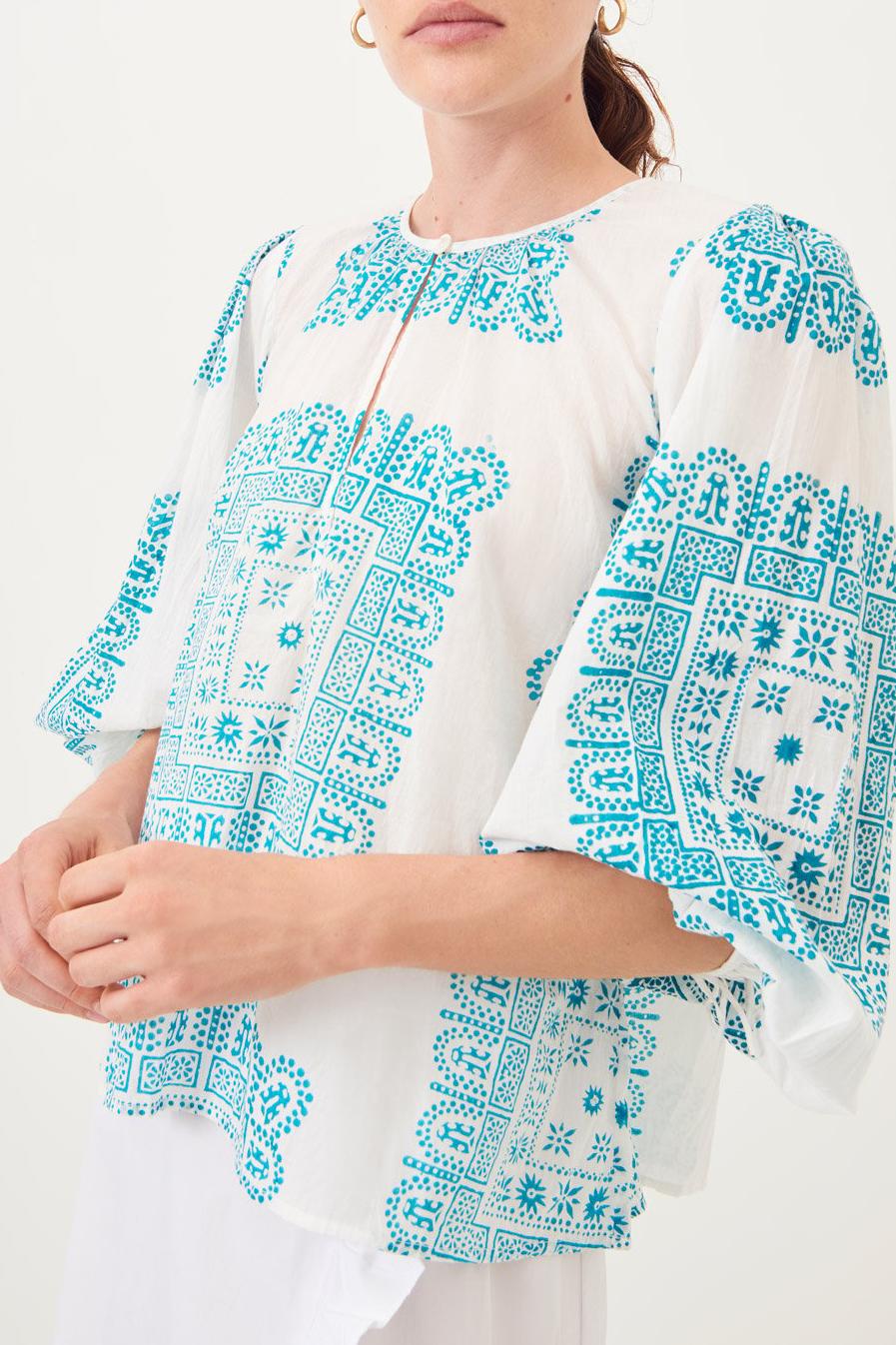 Nalii Flowing Traditional Blouse - Cream