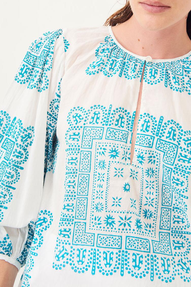 Nalii Flowing Traditional Blouse - Cream