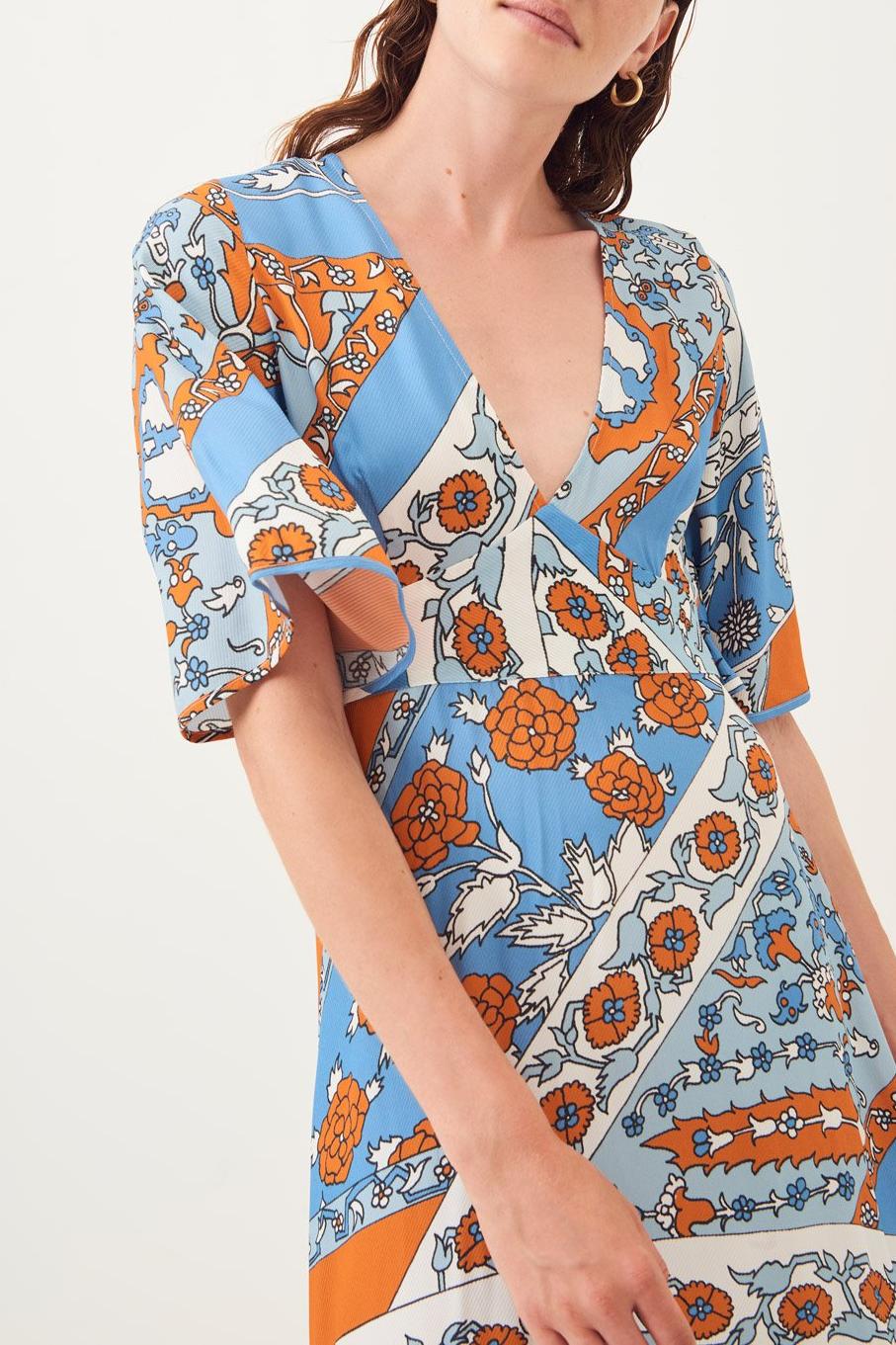 Léandra Flowing Maxi Dress