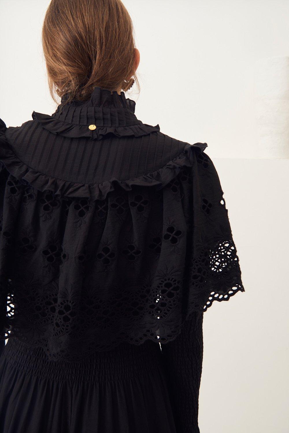 Ally Lace Maxi Dress - Black