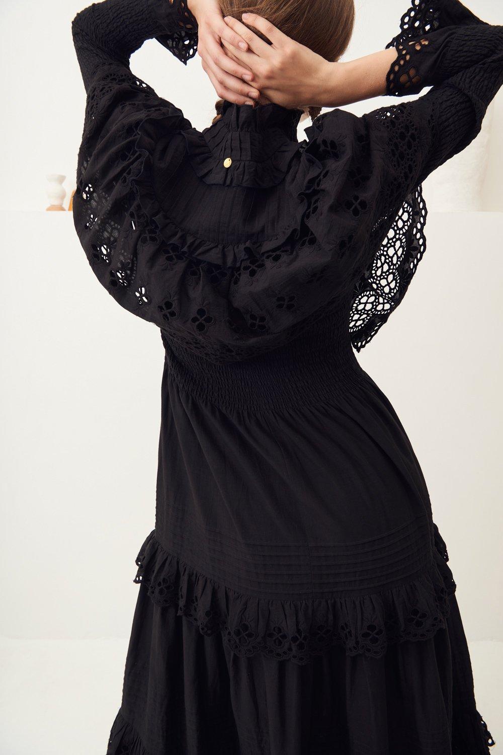 Ally Lace Maxi Dress - Black
