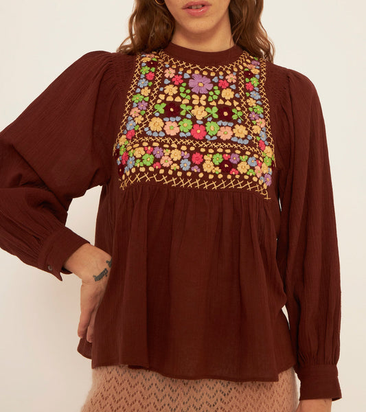 Blouse brodée Line