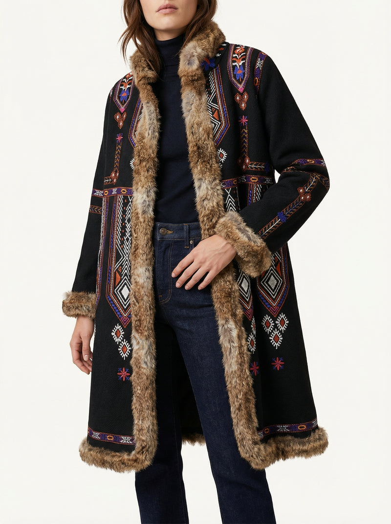 Manteau avec des broderies