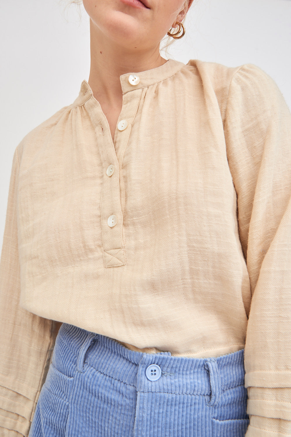 Blouse Agar