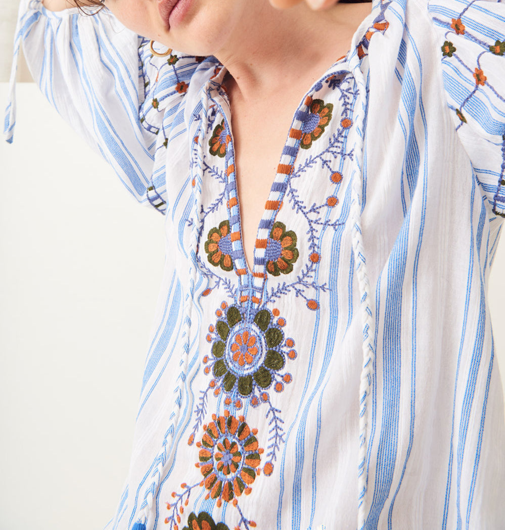 blusa Camilla de algodón con bordado