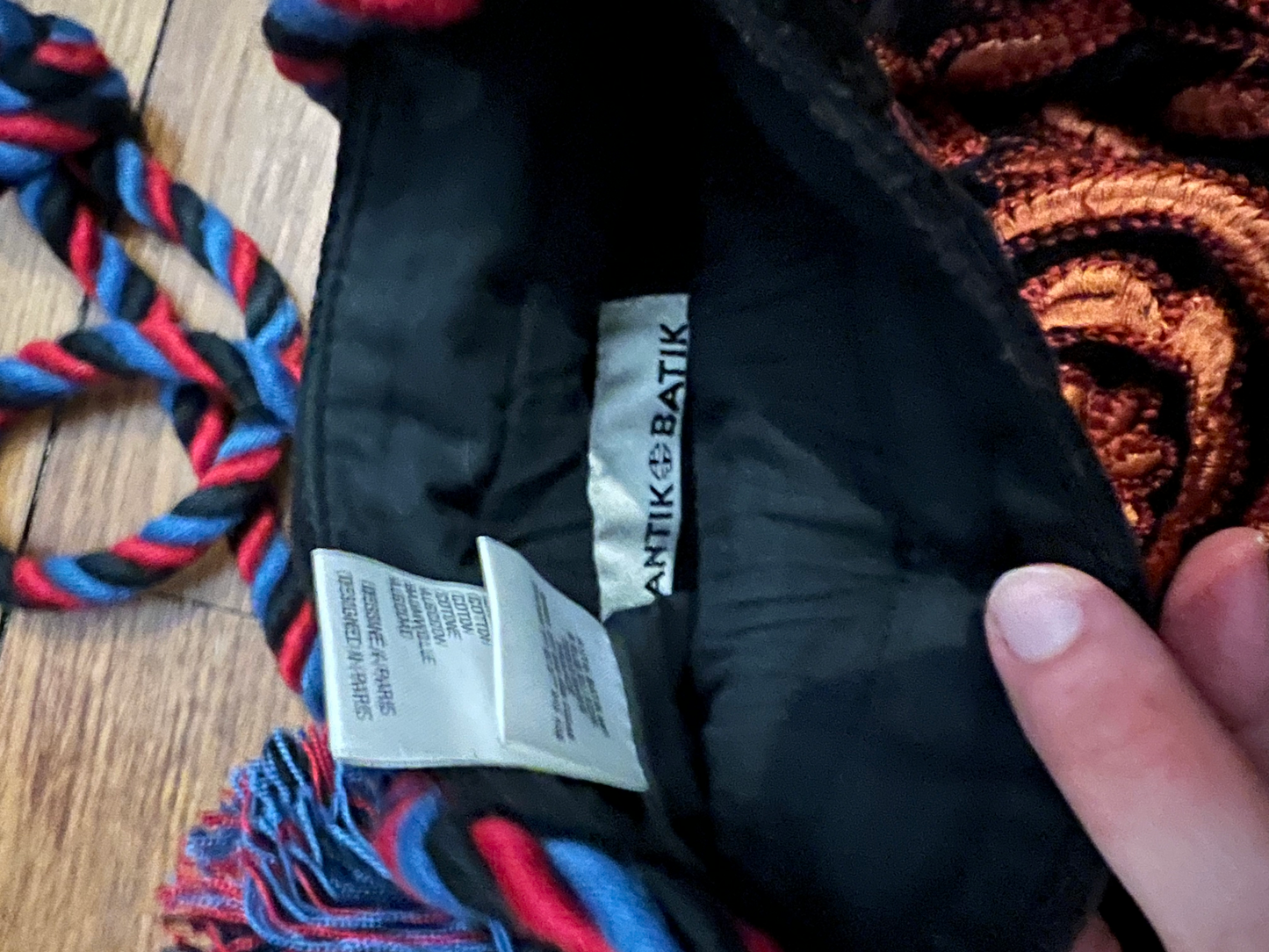 Sac seau brodé Ali